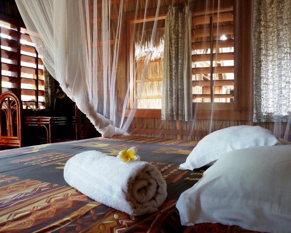 מורונדבה Chez Maggie Hotel & Restaurant מראה חיצוני תמונה
